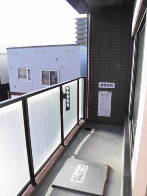 【バルコニー】 | エクセルシオール山の手