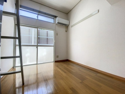 【居間・リビング】 | アップルハウス宮崎台A棟 | ※同物件、他のお部屋の写真です。