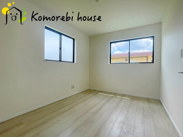 蓮田市黒浜2343番　新築一戸建て　ハートフルタウン　Eの子供部屋|26.8.10　撮影済み