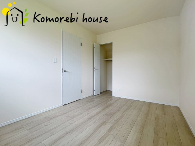 蓮田市黒浜2343番　新築一戸建て　ハートフルタウン　Eの子供部屋|26.8.10　撮影済み