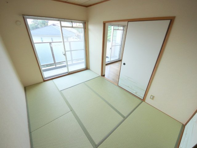 フローラル生駒の和室