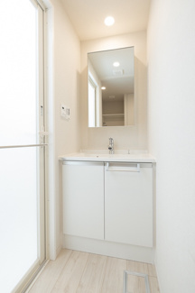 【洗面所】 | ＲＪＲプレシア東十条ガーデン | ※写真は同タイプ住戸です。