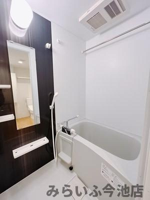 【浴室】 | WELL COURT KANDA