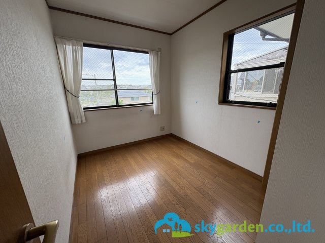 藤沢市石川　中古戸建　の洋室|個人の部屋や寝室として使える洋室です