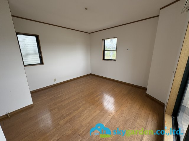 藤沢市石川　中古戸建　の寝室|使い勝手のいい寝室です