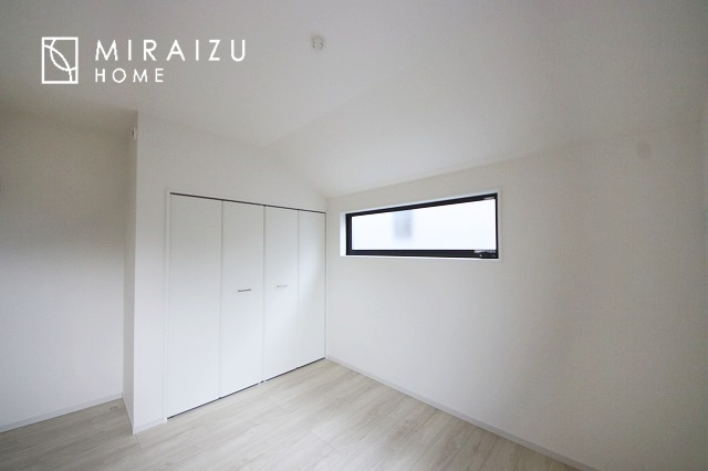 【子供部屋】 | プライバシー性と開放感を高める住環境。陽当たりの良い開かれたロケーションを活かし、心地よい暮らしをプランニング