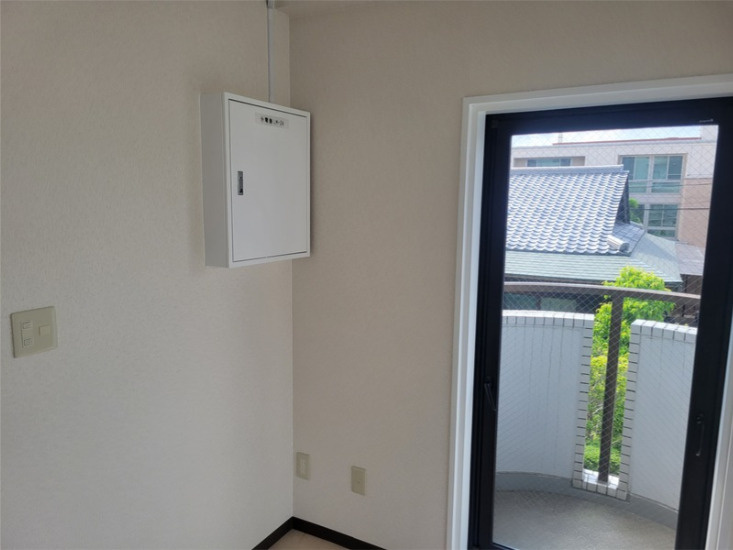 大津市一里山４丁目の事務所の内装
