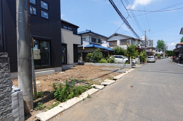川越市吉田　10期の前面道路含む現地写真