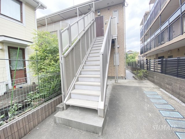 キャメル西大宮のその他共用部分|共用階段です☆