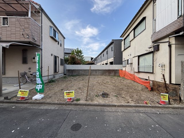 足立区本木南町　建築条件なし土地の外観