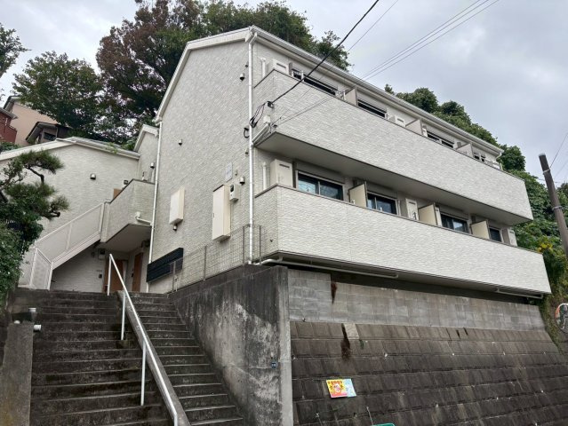 リュクスシティー上大岡の外観