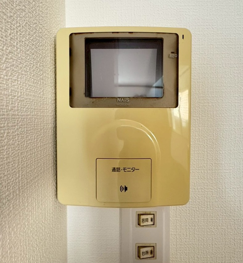 ◆令和７年７月リフォーム済みにつき美室◆「伊勢田」駅まで徒歩６分◆収納豊富◆宇治市伊勢田町若林のセキュリティ|TVモニター付きインターホン