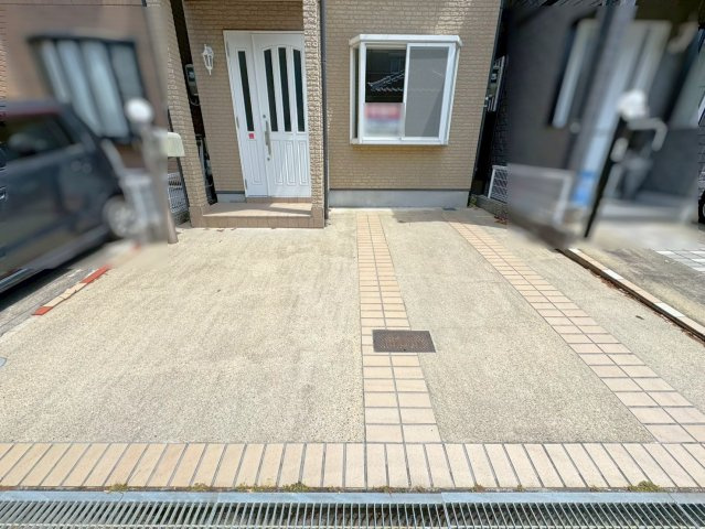 ◆令和７年７月リフォーム済みにつき美室◆「伊勢田」駅まで徒歩６分◆収納豊富◆宇治市伊勢田町若林の駐車場|駐車スペース