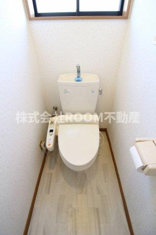 リヴ・ハイツ　Ⅰ・Ⅱ・Ⅲのトイレ|ゆったりとした空間のトイレです