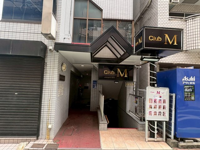 サーパスヒルズのエントランス