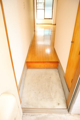清涼館の玄関