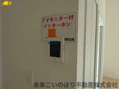 【防犯設備】 | Cradle garden加須市下高柳第3　3号棟 | TVインターフォンは来訪者の確認にとても便利で安心です。
録画システム付きなので、留守時の確認も可能です。