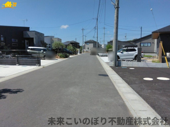 【前面道路含む現地写真】 | Cradle garden加須市下高柳第3　3号棟 | 前面道路含む現地写真です
