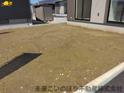 【庭】 | Cradle garden加須市下高柳第3　3号棟 | 広いお庭は、家庭菜園スペース、BBQ、使い方いろいろ！！
お子様も自由に遊ばせてあげられます♪
休日が待ち遠しくなりますね！