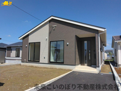【外観】 | Cradle garden加須市下高柳第3　3号棟 | 幅広いお客様から好評いただいているシックな外観です