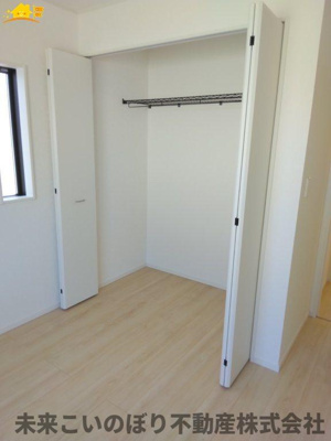 【収納】 | Cradle garden加須市下高柳第3　3号棟 | 各居室には十分な収納スペースを確保。お部屋全体を広々と使うことができます。
