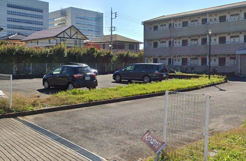 キャビンつくばハウスの駐車場