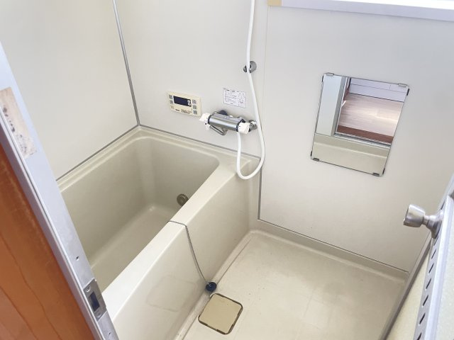 カーサヒューマンBの浴室|ゆったり過ごせるお風呂です