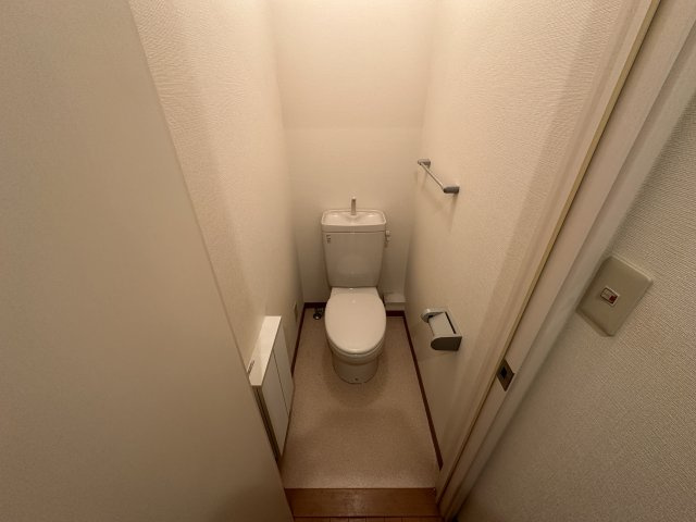 川崎市多摩区宿河原３丁目のアパートのトイレ