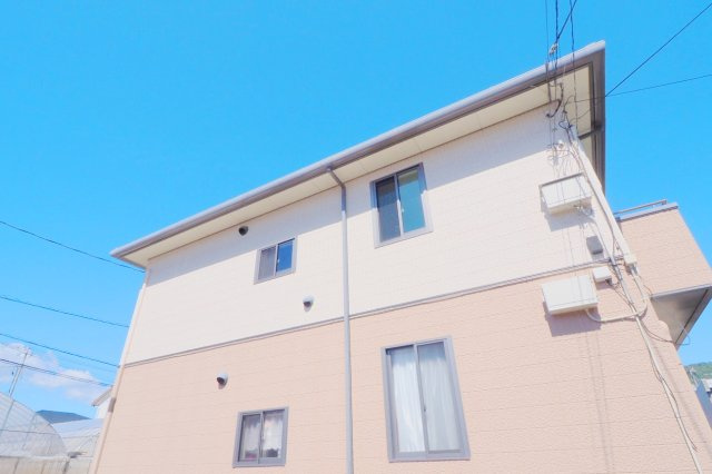 広島市安佐南区東原２丁目のアパート