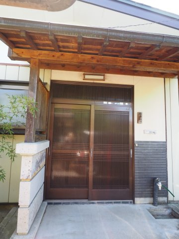 【玄関】 | 中古戸建　二本松市郭内2丁目 | ★内覧予約でブランド米2kg★