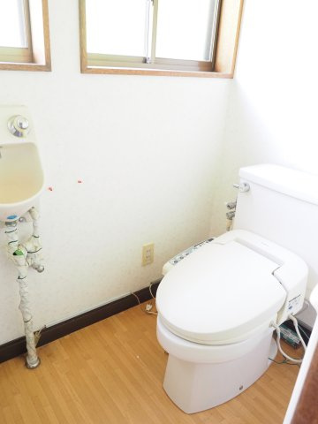 【トイレ】 | 中古戸建　二本松市郭内2丁目 | ★内覧予約でブランド米2kg★