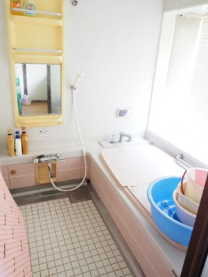 【浴室】 | 中古戸建　二本松市郭内2丁目 | ★内覧予約でブランド米2kg★