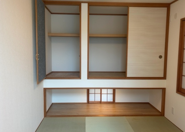 【収納】 | 家族構成や住宅環境によって収納の仕方は十人十色！キッチン、リビング、玄関、寝室など、部屋ごとのいろんな収納を使って自慢のお家にしませんか？物件をご内見する際は、収納の場所や数は事前チェックしましょう！