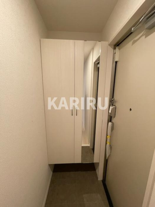 D-room 新今里の玄関