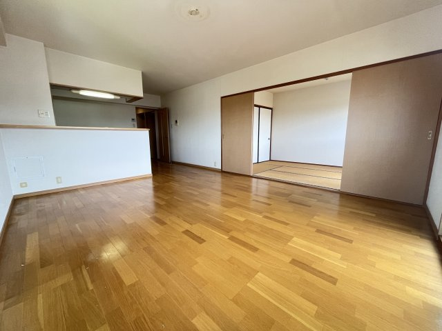 リファインド・Fの内装