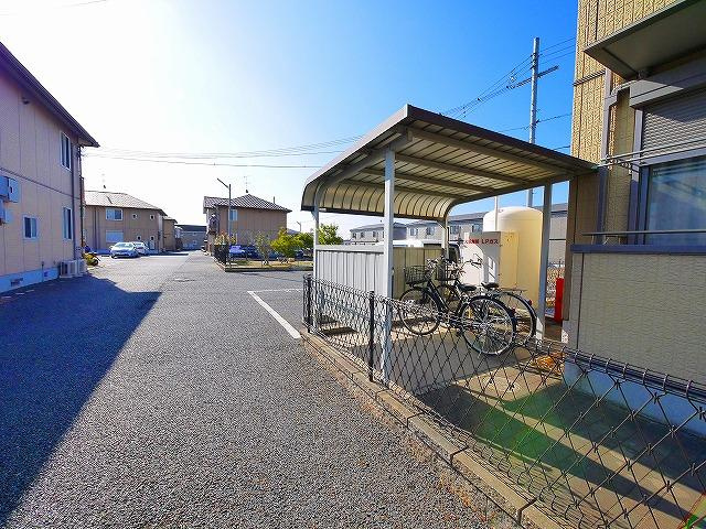 サニーサイドBのその他共用部分|自転車置き場です
