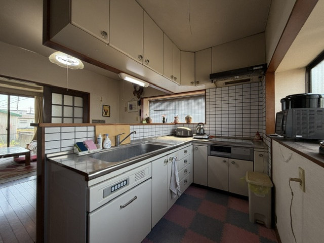 都城市平塚町の中古一戸建のキッチン