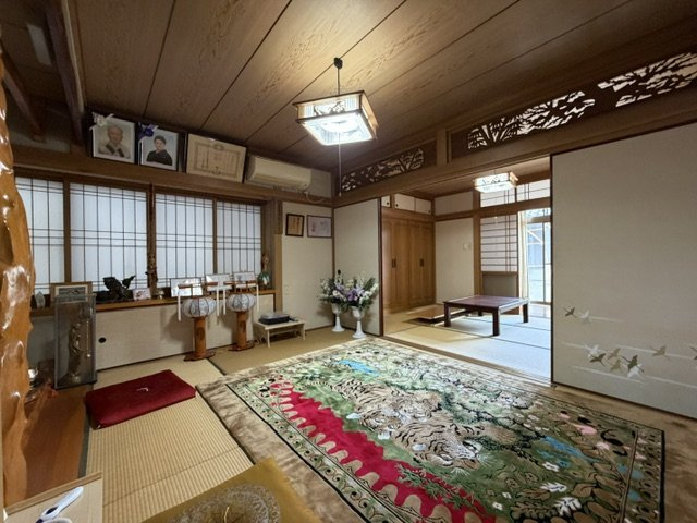 都城市平塚町の中古一戸建の和室
