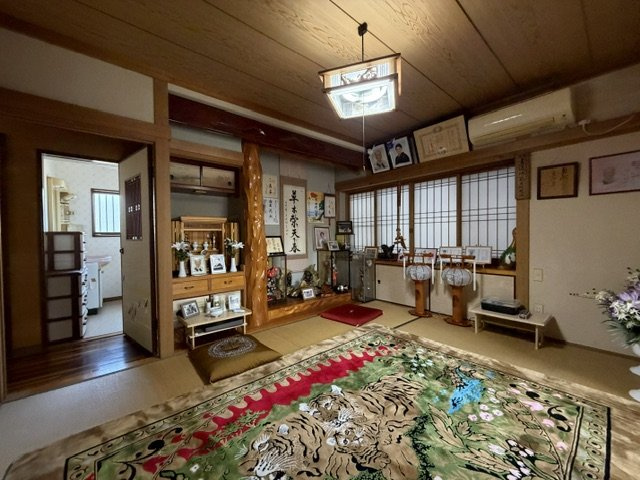 都城市平塚町の中古一戸建の和室