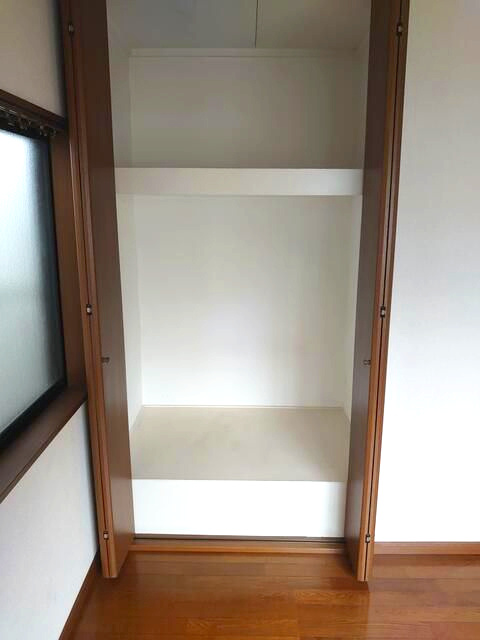 ｓａｌｏｎ　ｄｅ　ｍｅｇｕ（サロン　ドゥ　メグ）の収納