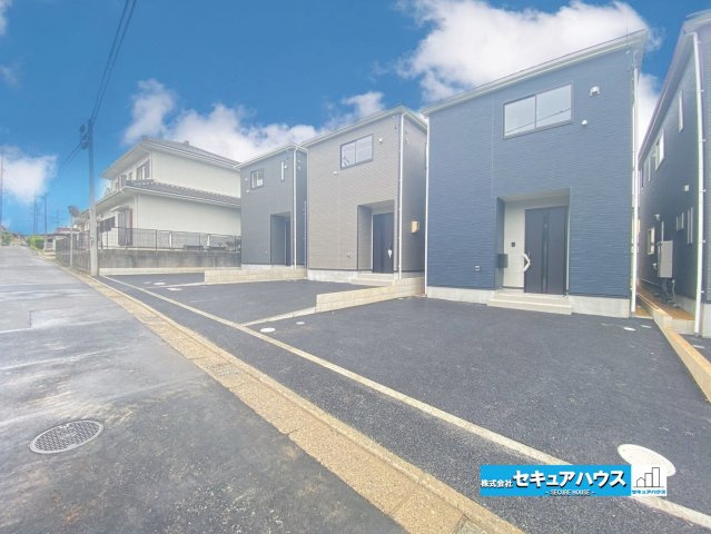 【今からご案内可能】東海市加木屋町陀々法師　全4棟の前面道路含む現地写真|事前予約にて現地ご見学いただけます！お気軽にお問い合わせください♪
■株式会社　セキュアハウス■
住宅ローンに強く、知識、経験豊富なスタッフ在籍
お客様に寄り添い、ご成約後もサポート致します。