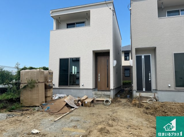 ■交野市郡津　新築一戸建ての外観|安心の10年保証！外観を美しく保ち、雨水で汚れを落とします！気になることがありましたら、お気軽にお問い合わせください！