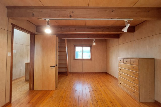 前橋市川原町の洋室|広々とした子供部屋は、２部屋を続け間としても◎