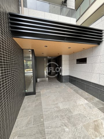 プレサンス四天王寺前夕陽ヶ丘ヴィリードのエントランス|プレサンス四天王寺前夕陽ヶ丘ヴィリード　ロビー