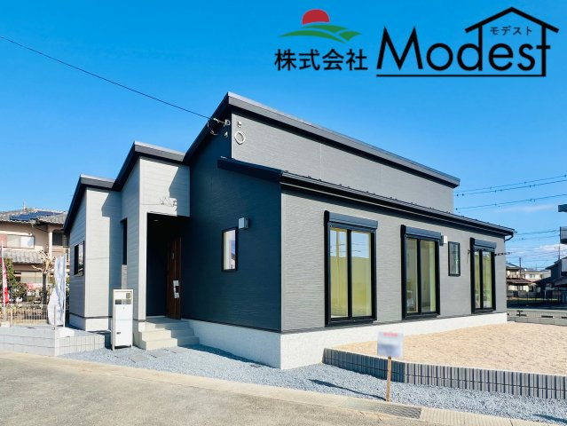 高崎市下之城町の外観|年中無休で平日の仕事終わり夜２０時まで受付可能です。
事前のご予約がオススメです。お気軽にお問い合わせください。