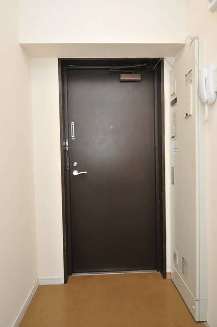 エクセル１の玄関