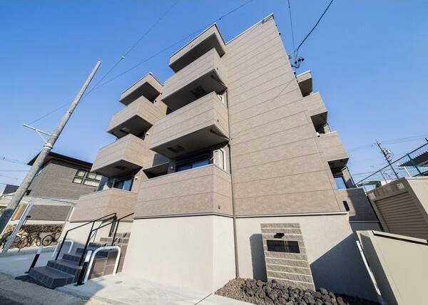 Cherim野並のエントランス