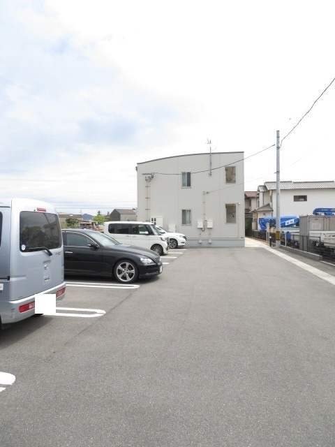 クレール立戸の駐車場|駐車場