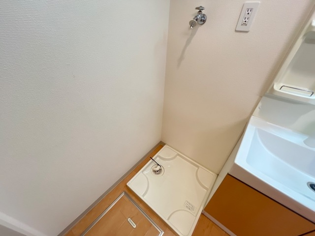 アヴァンティ三篠の玄関|洗濯機置場