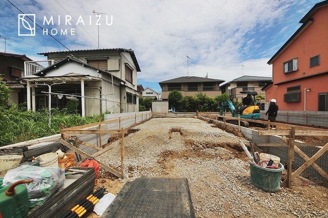 【前面道路含む現地写真】 | 平日・休日問わず、いつでもご見学が出来ます♪☆実際に見て、触れて感じる安心のお住まい探しを体験して下さい♪☆物件情報だけでなく、地域の特色などなどエリア情報もお伝え出来たら嬉しいです♪